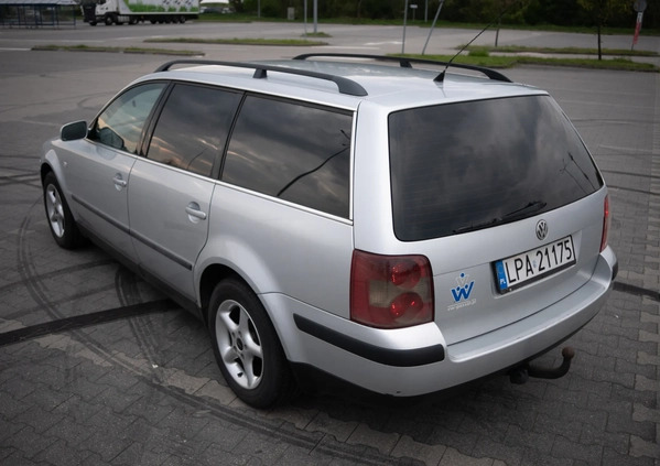 Volkswagen Passat cena 6685 przebieg: 418044, rok produkcji 2001 z Bydgoszcz małe 326